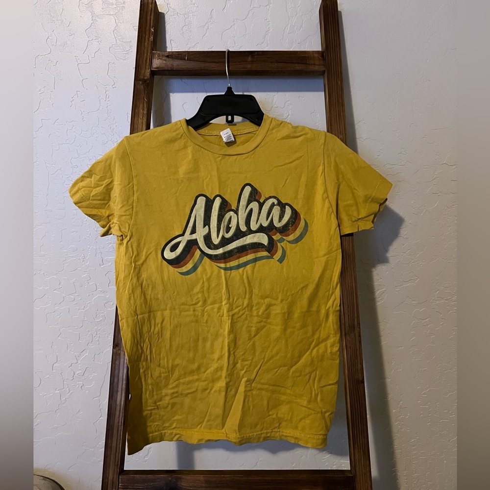 Yellow Tshirt